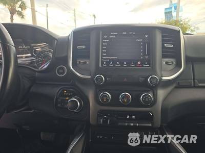 2019 Ram 1500 Big Horn/Lone Star Crew Cab Short Bed - zdjęcie 7 z 23 - miniatura