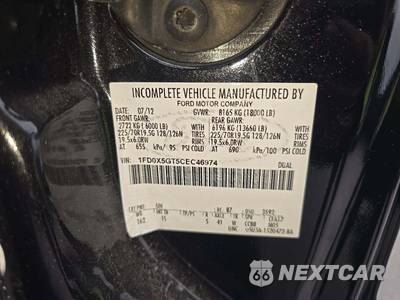2012 Ford Super Duty F-550 Cab Chassis XL Extended Cab w/Rear Doors DRW - zdjęcie 2 z 19 - miniatura