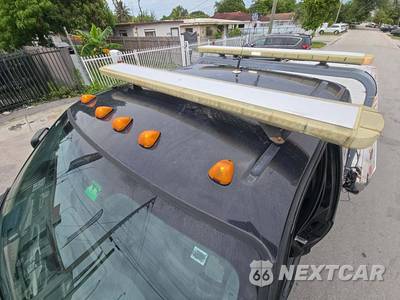 2012 Ford Super Duty F-550 Cab Chassis XL Extended Cab w/Rear Doors DRW - zdjęcie 9 z 19 - miniatura