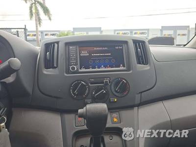 2020 Nissan NV200 Compact Cargo S 115.2" WB - zdjęcie 7 z 23 - miniatura