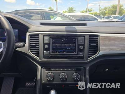 2023 Volkswagen Atlas Cross Sport 2.0T SE - zdjęcie 10 z 23 - miniatura