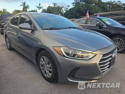 2017 Hyundai Elantra SE Sedan - zdjęcie 4 z 26 - miniatura