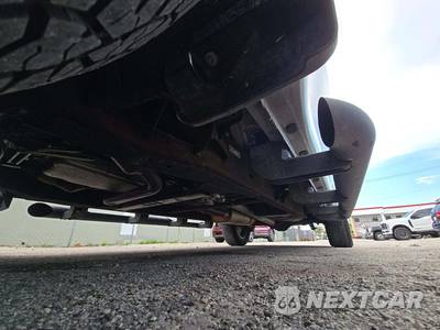 2022 Chevrolet Silverado 1500 LTD RST Crew Cab Short Bed 1SP - zdjęcie 4 z 23 - miniatura