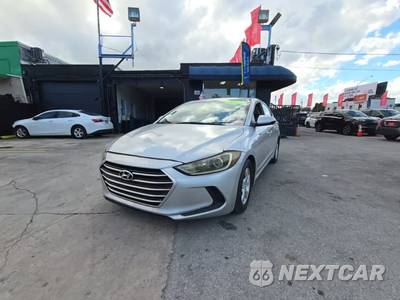 2018 Hyundai Elantra SE Sedan - zdjęcie 1 z 26 - miniatura