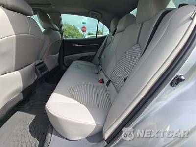 2024 Toyota Camry SE - zdjęcie 10 z 24 - miniatura