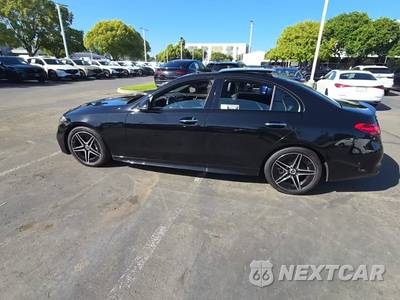 2023 Mercedes-Benz C 300 4MATIC Sedan - zdjęcie 3 z 30 - miniatura