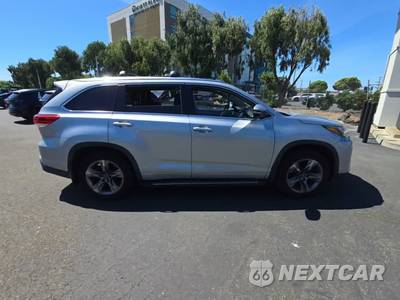 2019 Toyota Highlander Limited Platinum - zdjęcie 5 z 38 - miniatura