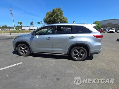 2019 Toyota Highlander Limited Platinum - zdjęcie 3 z 38 - miniatura