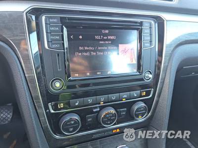 2017 Volkswagen Passat 1.8T SE - zdjęcie 31 z 37 - miniatura