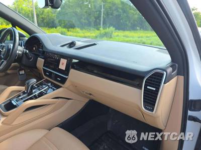 2023 Porsche Cayenne - zdjęcie 16 z 22 - miniatura