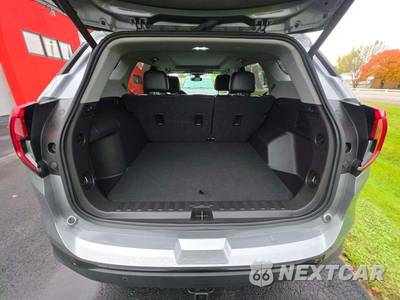 2024 GMC Terrain SLT 4SA - zdjęcie 14 z 27 - miniatura