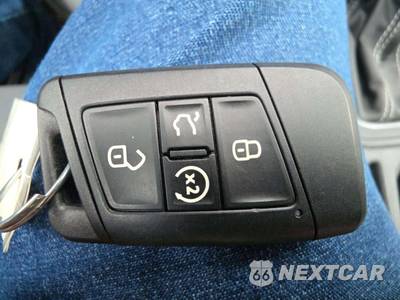 2025 Volkswagen Jetta SE - zdjęcie 8 z 29 - miniatura