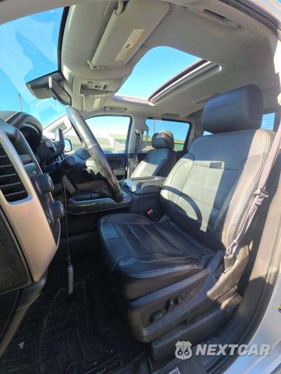 2015 GMC Sierra 1500 Denali Crew Cab Short Bed 5SA - zdjęcie 6 z 34 - miniatura