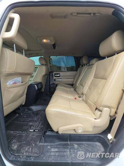 2013 Toyota Sequoia Limited - zdjęcie 10 z 35 - miniatura