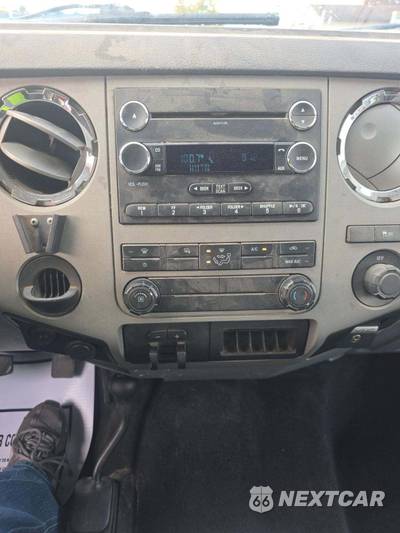 2015 Ford Super Duty F-250 XLT Crew Cab Medium Bed - zdjęcie 7 z 42 - miniatura