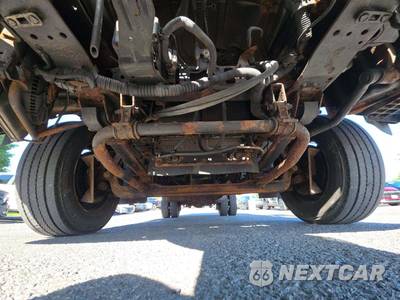 2012 Isuzu NPR HD Base Low Tilt - zdjęcie 14 z 29 - miniatura