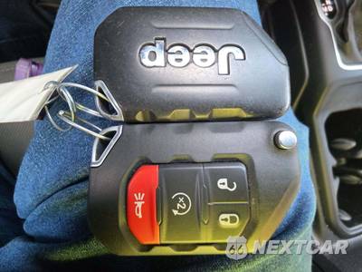 2020 Jeep Wrangler Unlimited Sport S - zdjęcie 8 z 32 - miniatura