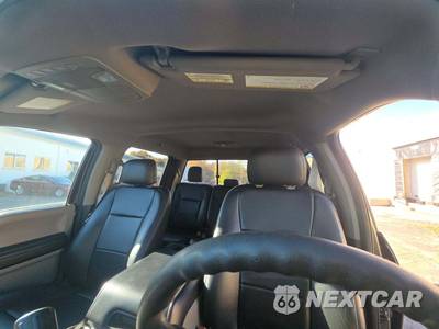 2017 Ford Super Duty F-350 XLT Crew Cab Medium Bed - zdjęcie 8 z 26 - miniatura