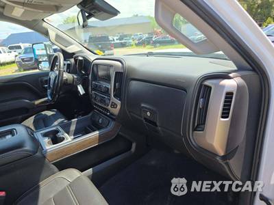 2019 GMC Sierra 3500 Denali HD Crew Cab Medium Bed 5SA - zdjęcie 19 z 38 - miniatura