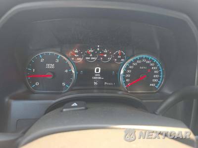 2019 GMC Sierra 3500 Denali HD Crew Cab Medium Bed 5SA - zdjęcie 9 z 38 - miniatura