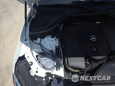 2025 Mercedes-Benz GLC 300 - zdjęcie 22 z 24 - miniatura