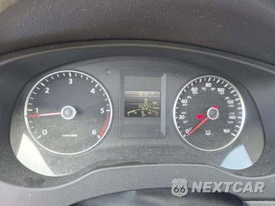 2013 Volkswagen Jetta TDI Sedan w/Premium & Navigation - zdjęcie 6 z 38 - miniatura