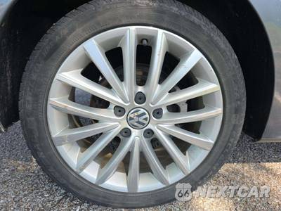 2013 Volkswagen Jetta TDI Sedan w/Premium & Navigation - zdjęcie 34 z 38 - miniatura