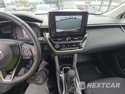 2024 Toyota Corolla Cross LE - zdjęcie 10 z 21 - miniatura