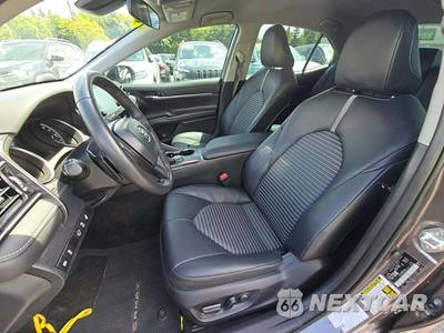2024 Toyota Camry SE - zdjęcie 3 z 19 - miniatura