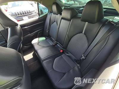 2024 Toyota Camry SE - zdjęcie 10 z 19 - miniatura
