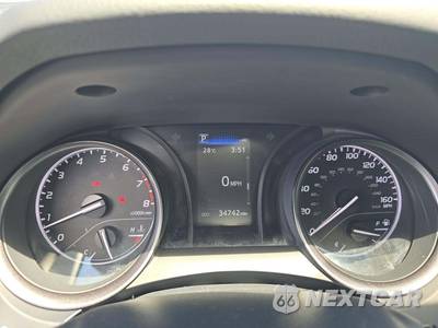 2024 Toyota Camry SE - zdjęcie 6 z 19 - miniatura