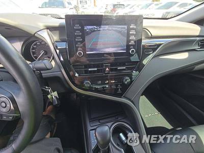 2024 Toyota Camry SE - zdjęcie 7 z 19 - miniatura