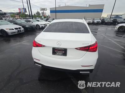2024 Mercedes-Benz C 300 4MATIC - zdjęcie 4 z 24 - miniatura