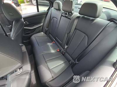 2026 BMW 3 Series Sedan 330i NA M SPORT LINE - zdjęcie 10 z 18 - miniatura
