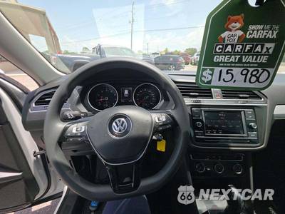 2019 Volkswagen Tiguan S - zdjęcie 10 z 23 - miniatura