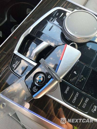 2024 BMW X5 Sports Activity Vehicle xDrive40i M SPORT LINE - zdjęcie 8 z 23 - miniatura