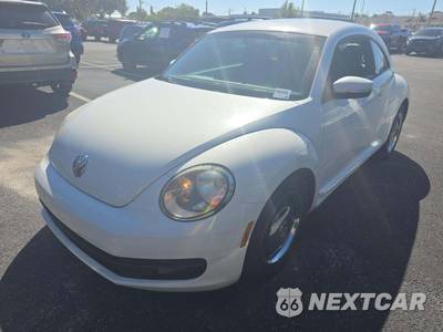 2012 Volkswagen Beetle 2.5L Hatchback - zdjęcie 1 z 21 - miniatura