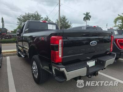 2023 Ford Super Duty F-350 XLT Regular Cab Long Bed - zdjęcie 2 z 20 - miniatura