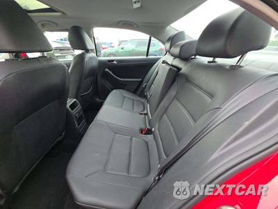 2011 Volkswagen Jetta Sedan SE - zdjęcie 13 z 22 - miniatura