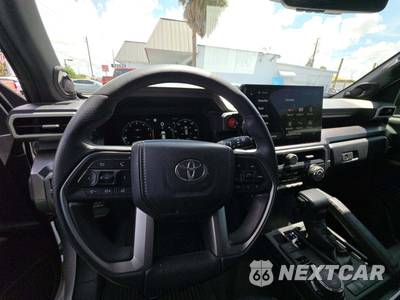 2025 Toyota 4Runner TRD Sport Premium - zdjęcie 10 z 21 - miniatura