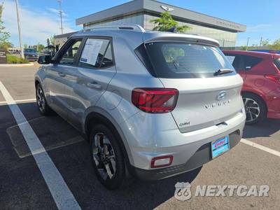 2021 Hyundai Venue SEL - zdjęcie 2 z 22 - miniatura