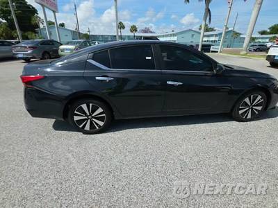 2021 Nissan Altima SV - zdjęcie 5 z 24 - miniatura