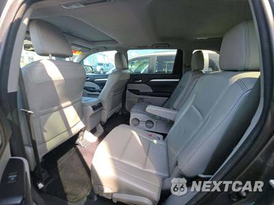 2016 Toyota Highlander XLE - zdjęcie 13 z 23 - miniatura