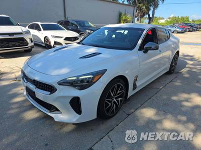 2022 Kia Stinger GT-Line - zdjęcie 1 z 22 - miniatura