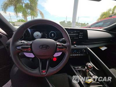 2025 Hyundai Elantra N - zdjęcie 10 z 20 - miniatura