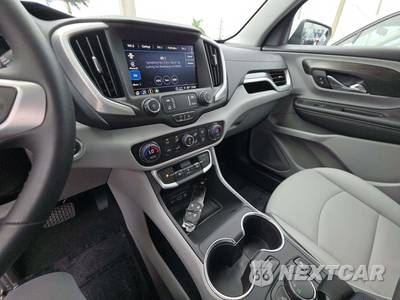 2024 GMC Terrain SLT 4SA - zdjęcie 10 z 21 - miniatura