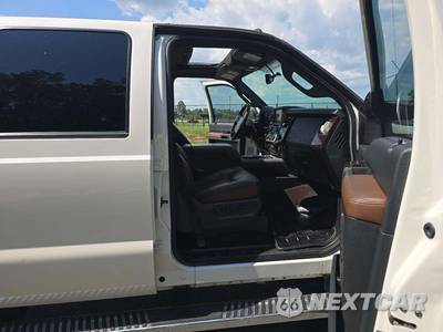 2016 Ford Super Duty F-250 Platinum Crew Cab Medium Bed - zdjęcie 15 z 25 - miniatura