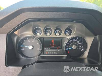 2016 Ford Super Duty F-250 Platinum Crew Cab Medium Bed - zdjęcie 6 z 25 - miniatura