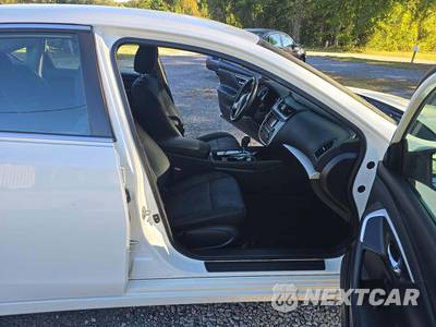 2016 Nissan Altima 2.5 S - zdjęcie 15 z 24 - miniatura