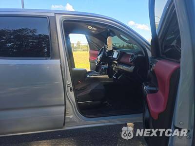 2020 Toyota Tacoma SR5 Crew Cab Medium Bed - zdjęcie 15 z 25 - miniatura
